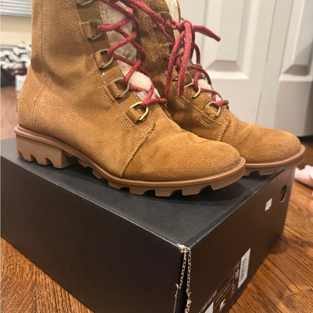 Sorel Brown Suede Lace-Up Women's Boots